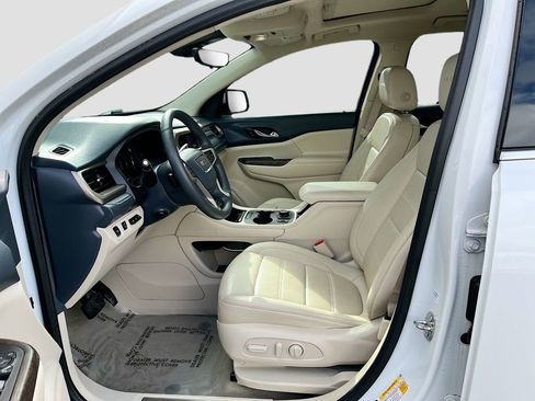Used 2023 GMC Acadia Denali w/ Denali Ultimate Package AWD/4WD image 22