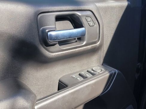 Used 2022 Chevrolet Silverado 1500 Custom w/ LPO, Dark Essentials Package image 11