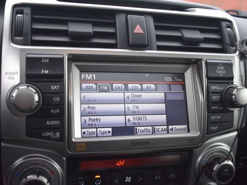 Used 2013 Toyota 4Runner Limited AWD/4WD image 33