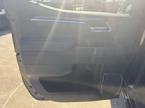 New 2026 Chevrolet Silverado 1500 LT w/ Texas Edition Plus image 28