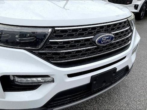 Certified 2020 Ford Explorer XLT w/ Equipment Group 202A image 34