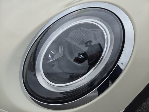 Used 2023 MINI Cooper Convertible image 10