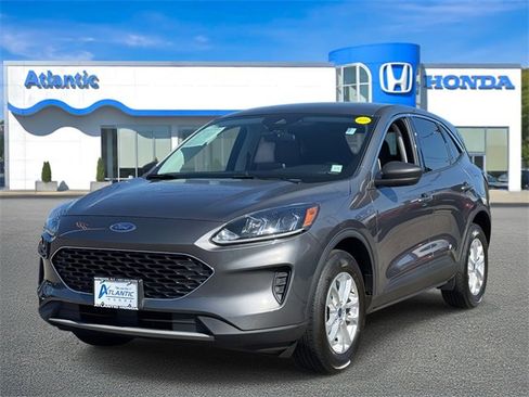 Used 2022 Ford Escape SE w/ Convenience Package image 2