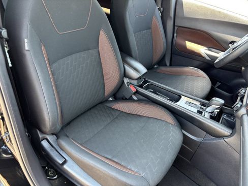 Certified 2024 Nissan Kicks SR FWD image 11