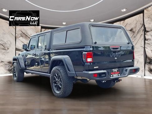 Used 2022 Jeep Gladiator Sport AWD/4WD image 4