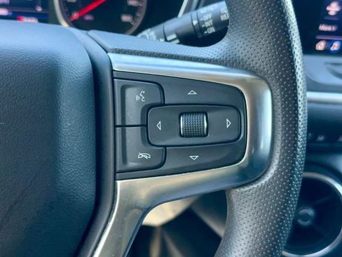Used 2021 Chevrolet Blazer LT FWD image 18