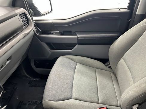 Used 2025 Ford F150 XLT w/ Equipment Group 301A Standard AWD/4WD image 17