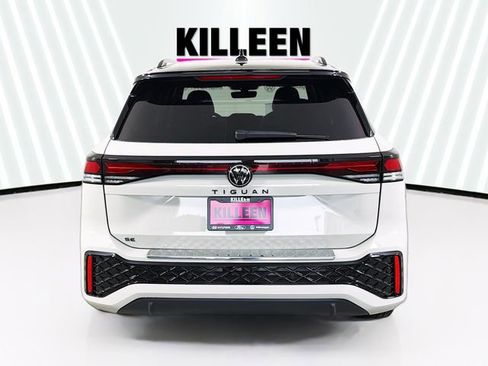 New 2026 Volkswagen Tiguan SE R-Line image 6