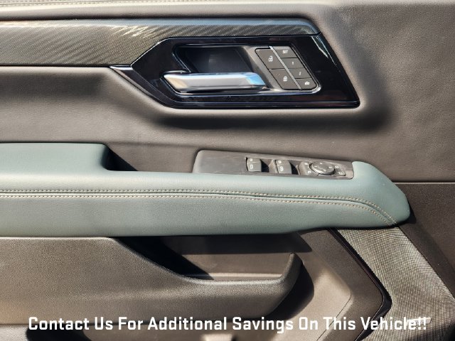 New 2027 GMC Yukon AT4 w/ AT4 Premium Package AWD/4WD image 17