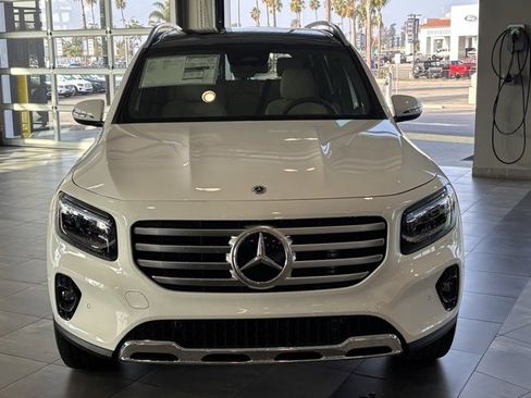 New 2026 Mercedes-Benz GLB 250 4MATIC image 10