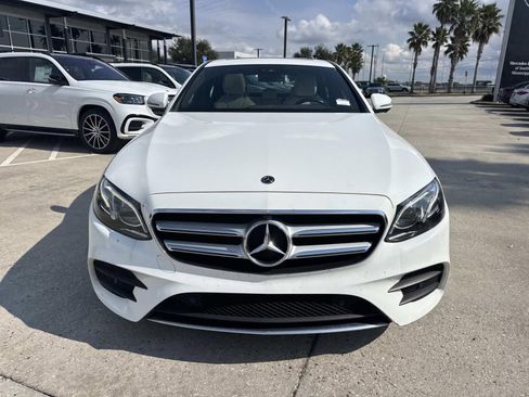 Used 2019 Mercedes-Benz E 300 image 2