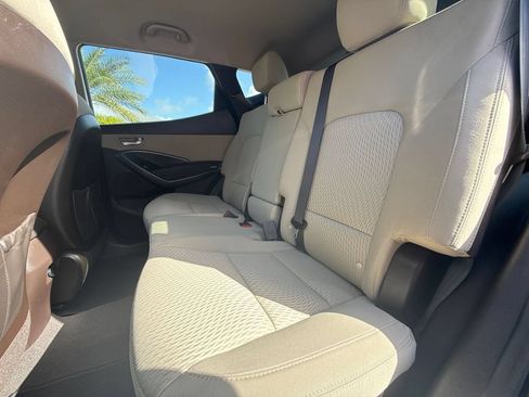Used 2017 Hyundai Santa Fe Sport FWD image 13