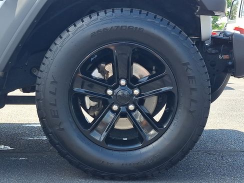 Used 2021 Jeep Wrangler Unlimited Sport AWD/4WD image 8