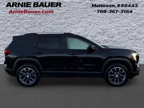 Used 2025 GMC Terrain Elevation w/ Elevation Premium Package AWD/4WD image 4