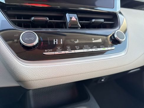 Certified 2024 Toyota Corolla LE image 27