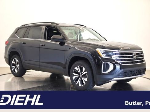 New 2026 Volkswagen Atlas SE AWD/4WD image 1