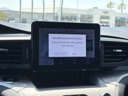 Used 2023 Ford Explorer XLT RWD image 14