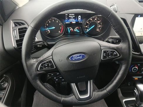 Used 2018 Ford Escape Titanium image 14