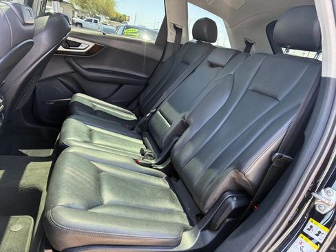 Used 2018 Audi Q7 2.0T Premium Plus w/ Premium Plus Package AWD/4WD image 18
