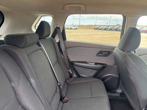 Certified 2023 Nissan Rogue S FWD image 30