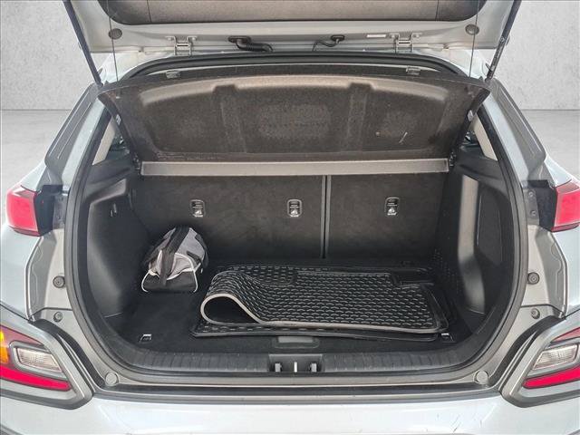 Used 2020 Hyundai Kona Limited AWD/4WD image 6
