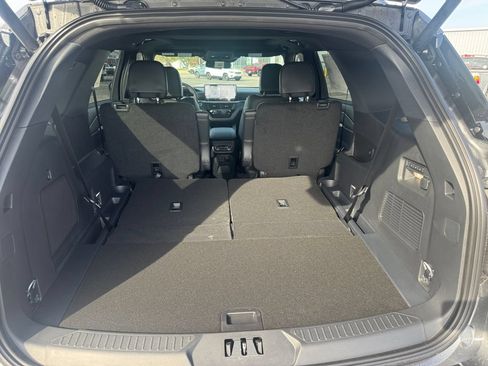 New 2026 Ford Explorer Tremor w/ Tremor Ultimate Package AWD/4WD image 21