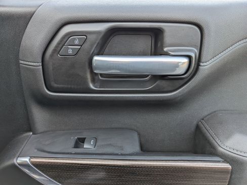 Used 2021 Chevrolet Silverado 1500 LT Trail Boss w/ Bed Protection Package image 21