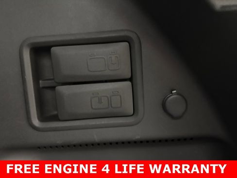 Used 2023 GMC Terrain Denali w/ Denali Premium Package image 27