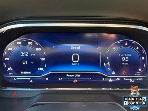 Used 2024 Chevrolet Suburban Premier RWD image 13