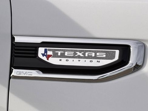 New 2026 GMC Sierra 1500 SLT AWD/4WD image 7