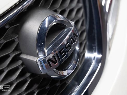 Used 2011 Nissan Murano CrossCabriolet Sport Utility 2 image 9