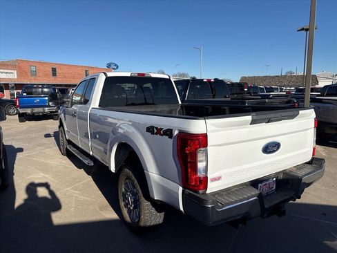 Used 2018 Ford F250 XLT image 4