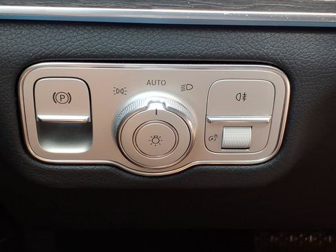 Used 2026 Mercedes-Benz GLE 350 4MATIC image 17