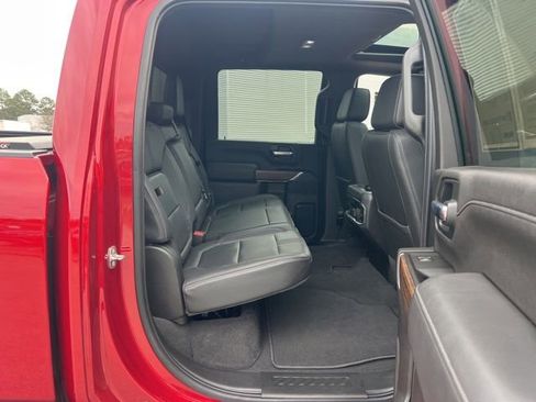 Used 2022 Chevrolet Silverado 2500 High Country image 33