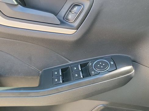 Certified 2022 Ford Escape SE FWD image 18