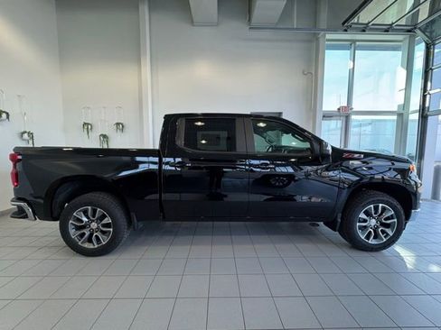 New 2026 Chevrolet Silverado 1500 LT AWD/4WD image 32