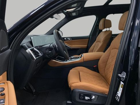 New 2026 BMW X5 xDrive40i w/ M Sport Package image 32
