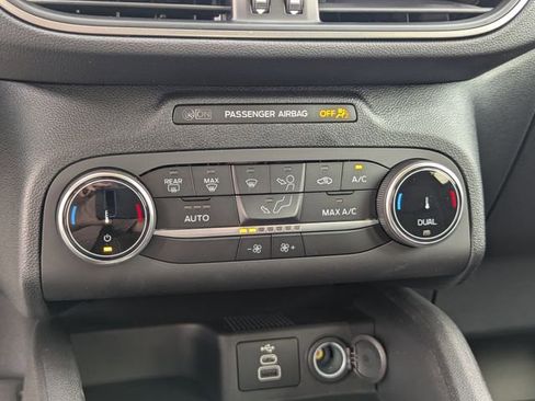 New 2026 Ford Escape Active FWD image 16