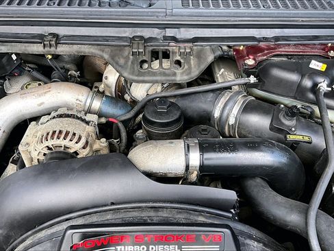 Used 2005 Ford F350 Lariat AWD/4WD image 6