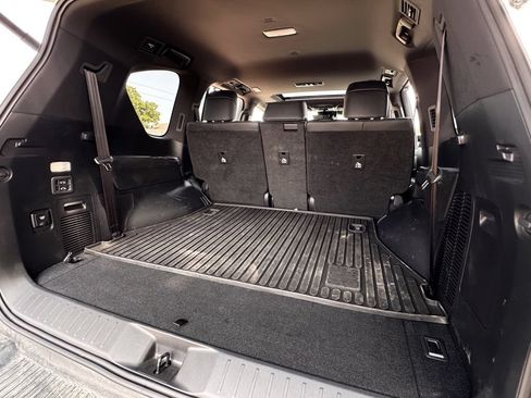 Used 2025 Lexus LX 600 F Sport w/ Accessory Package (2T) AWD/4WD image 29