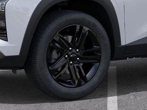 New 2026 Chevrolet Trax ACTIV FWD image 9