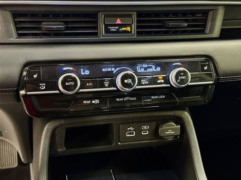 Used 2024 Honda Pilot EX-L image 15