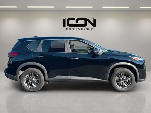 Used 2024 Nissan Rogue S AWD/4WD image 6
