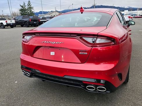Used 2020 Kia Stinger GT2 image 7