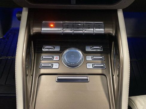 Used 2024 Lincoln Nautilus Black Label w/ Jet Appearance Package (87T) image 22