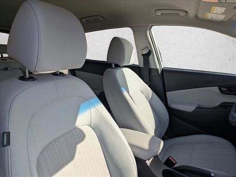 Used 2023 Hyundai Kona SEL image 20