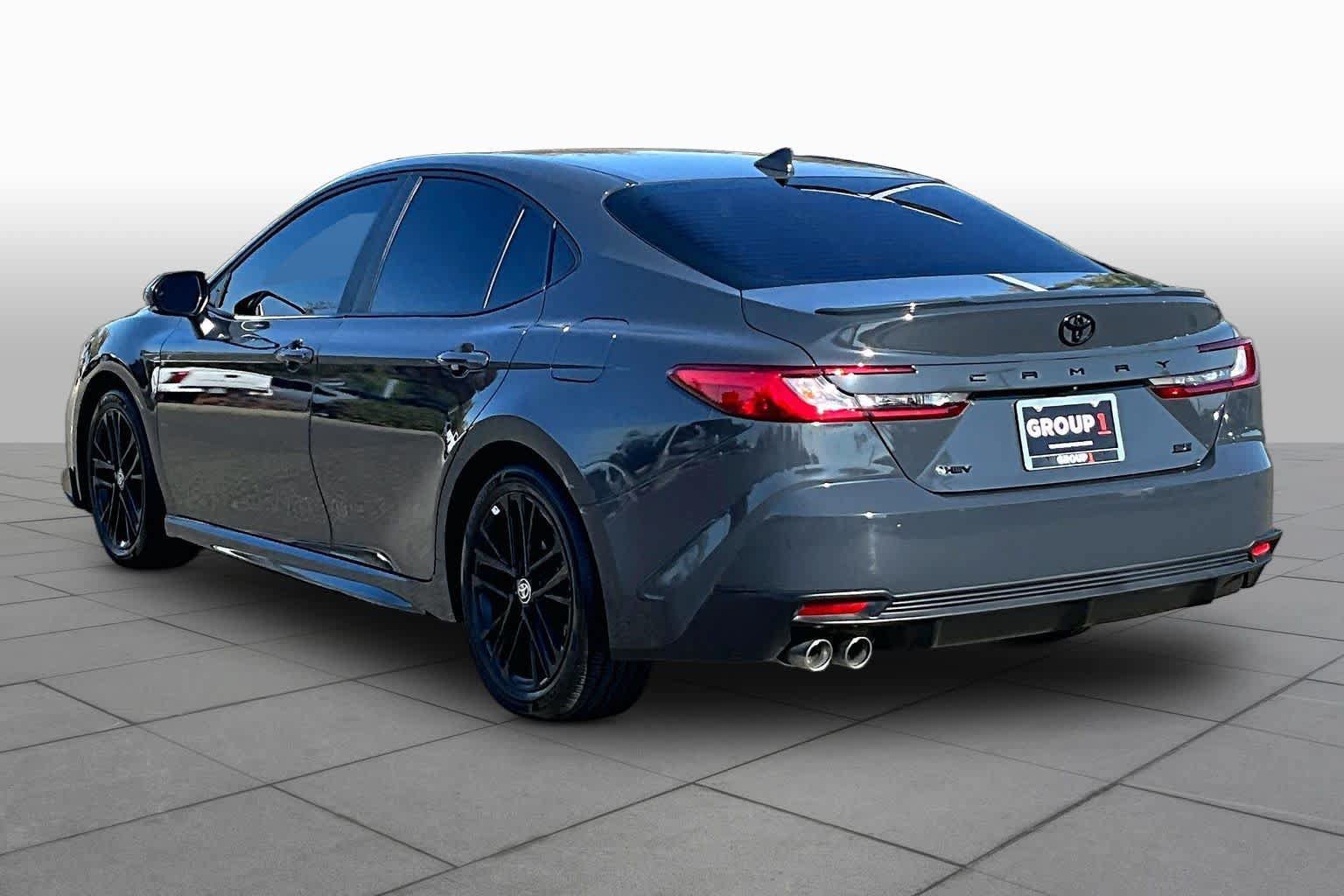 Certified 2025 Toyota Camry SE w/ Convenience Package FWD image 11