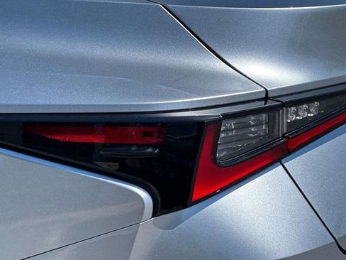 Used 2021 Lexus IS 300 AWD w/ Comfort Package image 8