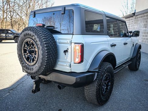 Used 2022 Ford Bronco Wildtrak image 5