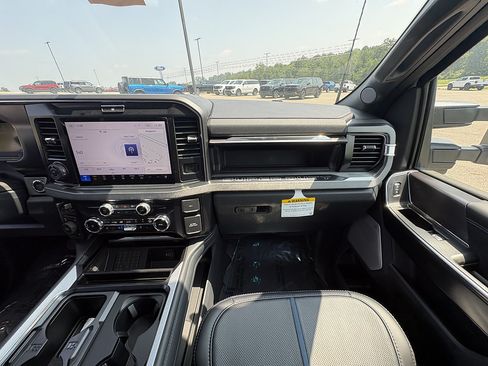New 2026 Ford F350 Platinum AWD/4WD image 23